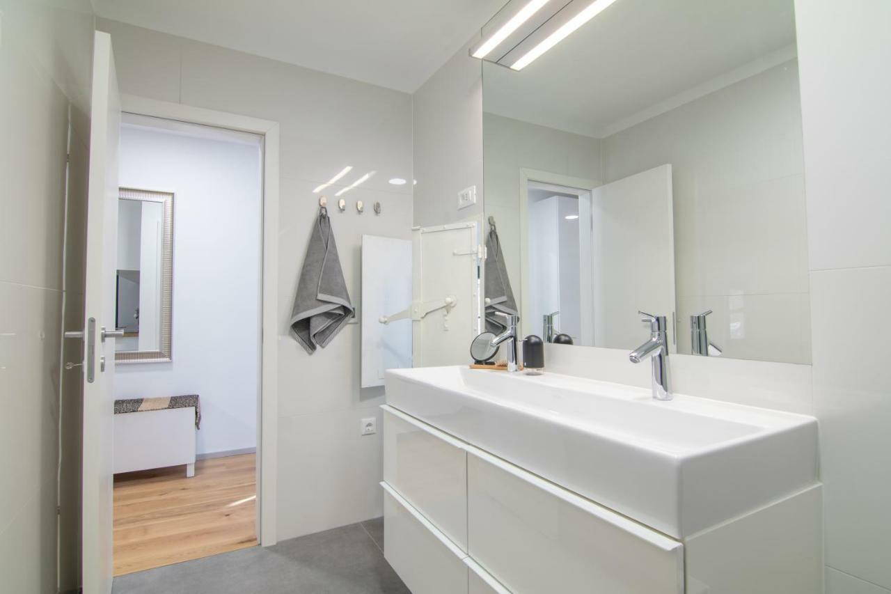 Seaview Volosko Apartment Опатия Экстерьер фото